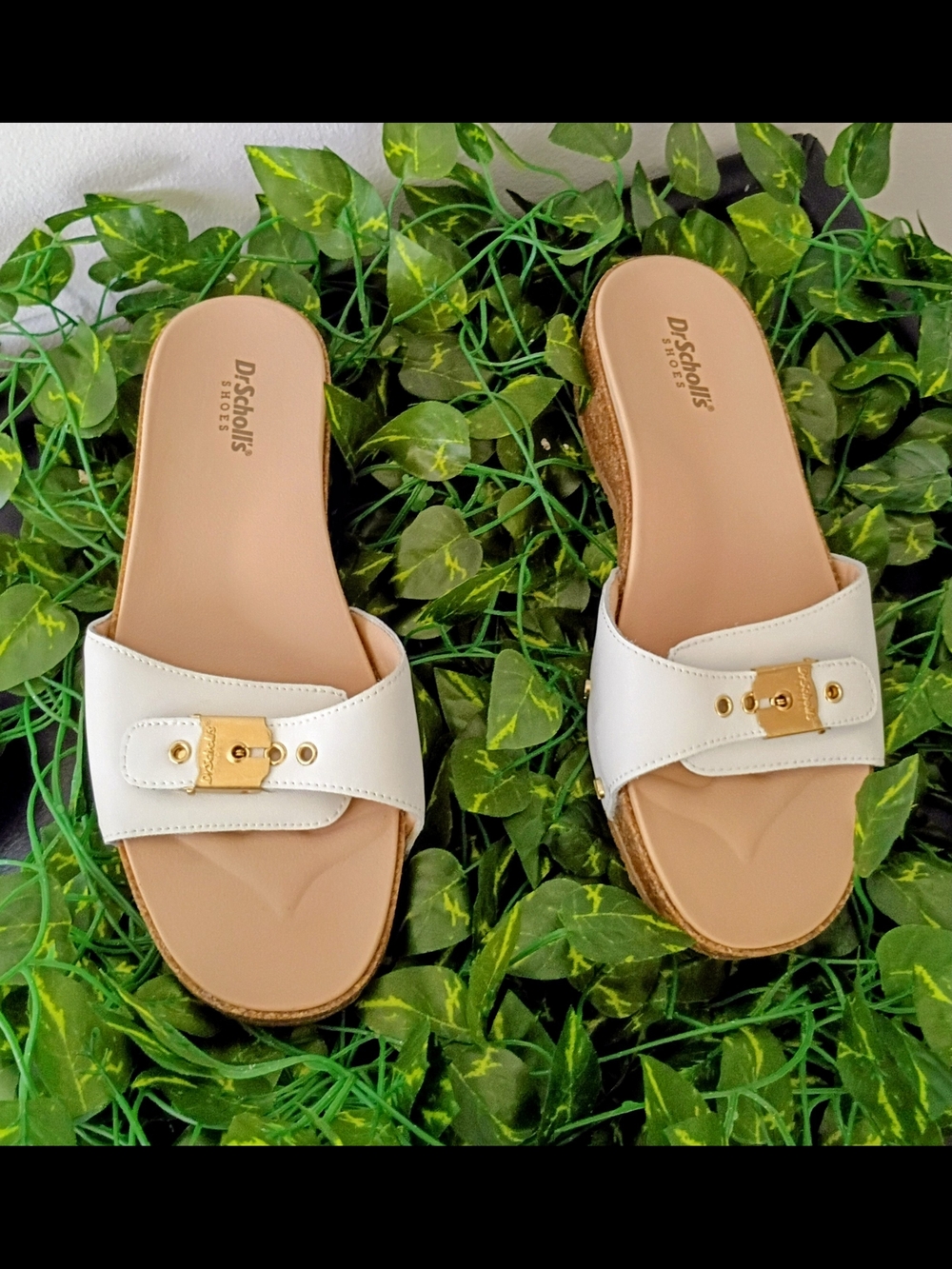 Dr. Scholl's White Slide Mules with Gold Buckle Accent Size 7